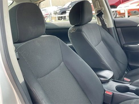 Used 2019 Nissan Sentra S image 23