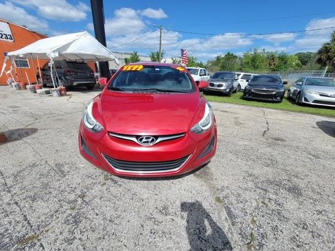 Used 2016 Hyundai Elantra SE FWD image 2