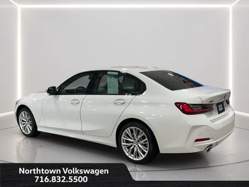 Used 2023 BMW 330i xDrive Sedan w/ Convenience Package AWD/4WD image 3