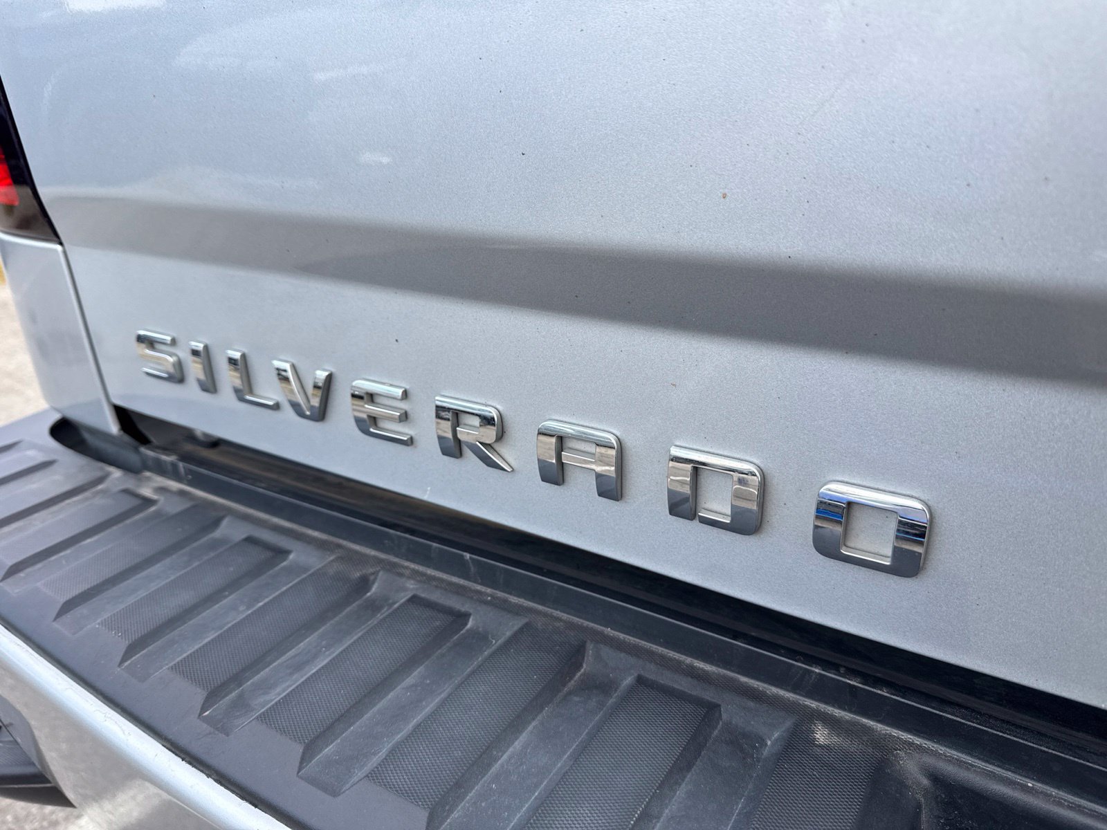 Used 2016 Chevrolet Silverado 1500 LT w/ All Star Edition AWD/4WD image 10