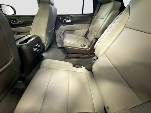 Used 2022 GMC Yukon SLT w/ SLT Luxury Package AWD/4WD image 21