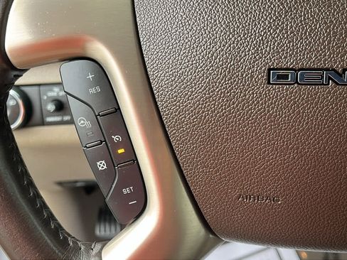 Used 2016 GMC Acadia Denali AWD/4WD image 12