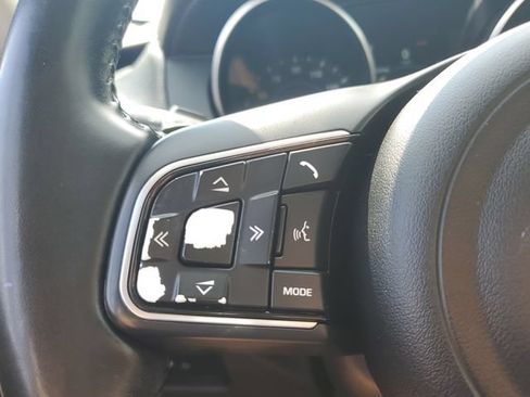 Used 2018 Jaguar F-PACE Premium AWD/4WD image 23