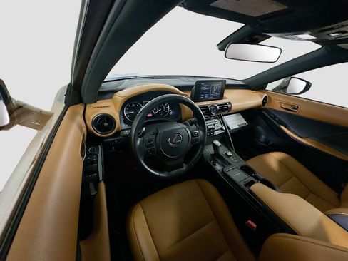 Used 2024 Lexus IS 350 F Sport RWD image 18
