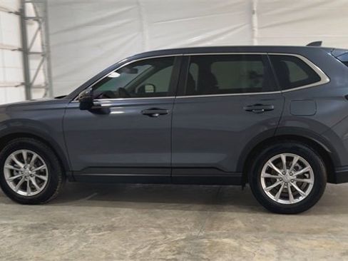 Used 2025 Honda CR-V EX-L image 5
