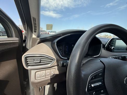 Used 2020 Hyundai Santa Fe SEL image 24