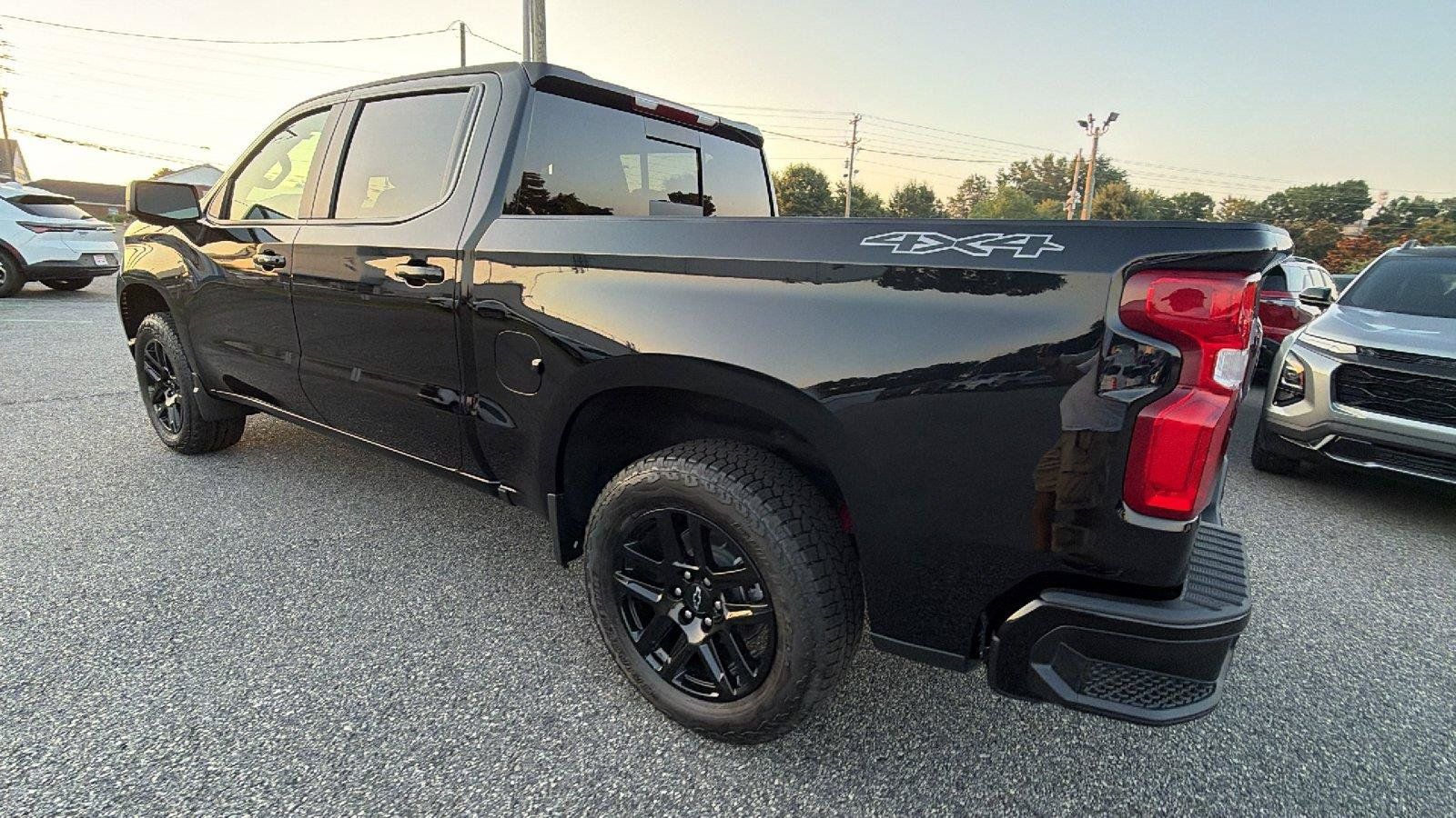 New 2026 Chevrolet Silverado 1500 RST w/ RST All Star Premium Package AWD/4WD image 10