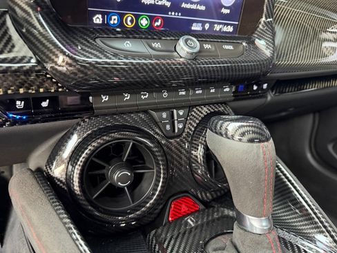 Used 2019 Chevrolet Camaro ZL1 RWD image 36