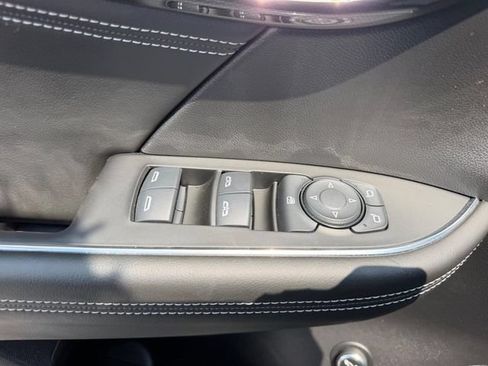 Used 2023 Buick Envision Preferred AWD/4WD image 19
