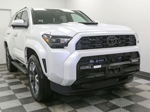 New 2026 Toyota 4Runner TRD Sport Premium image 2
