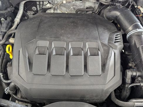 Used 2025 Audi Q3 2.0T Premium AWD/4WD image 12