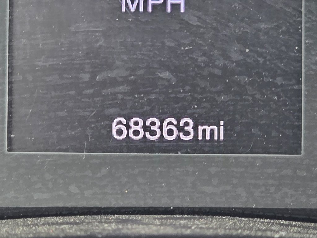 Used 2017 Jeep Renegade Latitude FWD image 29