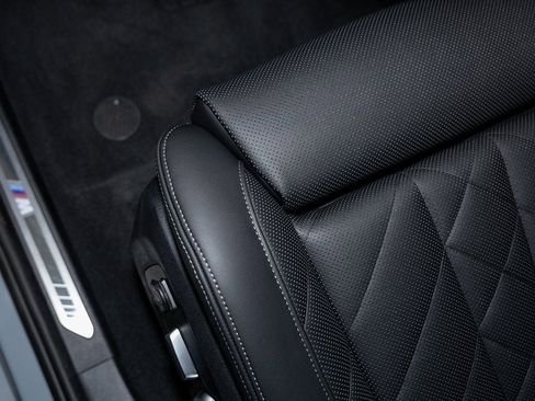 Used 2026 BMW X5 xDrive40i w/ M Sport Package image 17