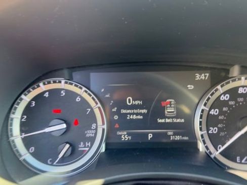 Used 2022 Toyota Highlander XLE image 14