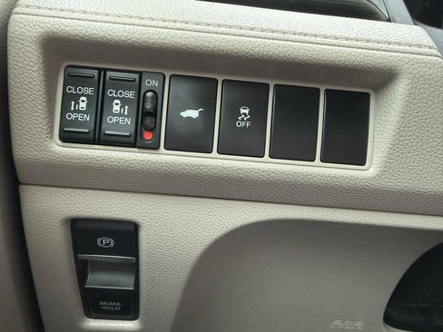 Used 2025 Honda Odyssey EX-L image 35