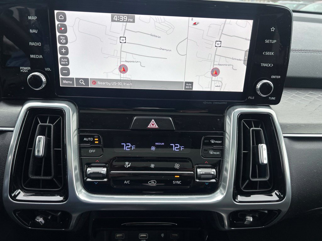 Certified 2023 Kia Sorento SX AWD/4WD image 22
