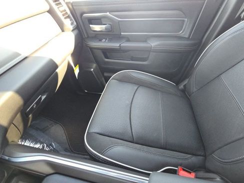 Used 2025 RAM 2500 Laramie w/ Night Edition image 26