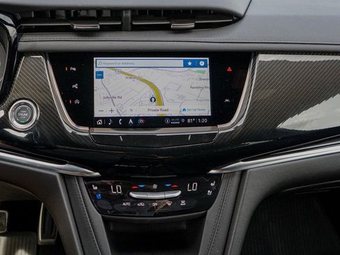 New 2025 Cadillac XT6 Sport w/ Technology Package image 13