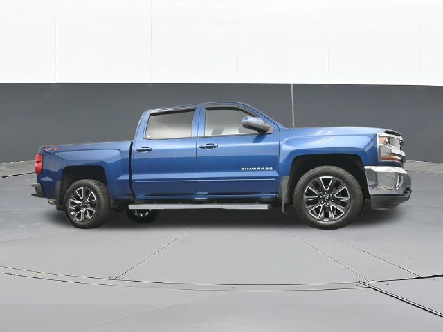 Used 2018 Chevrolet Silverado 1500 LT w/ All Star Edition AWD/4WD image 47