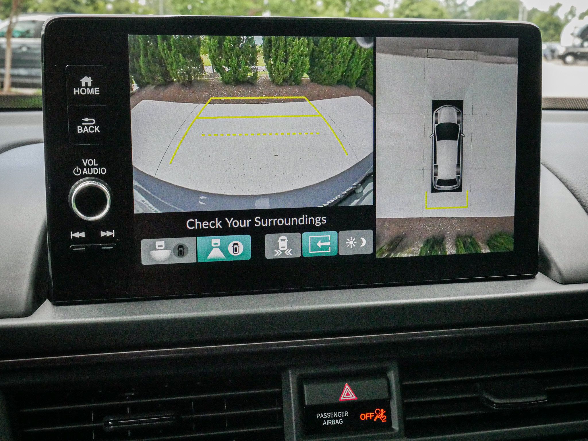 Certified 2025 Honda Pilot TrailSport image 24