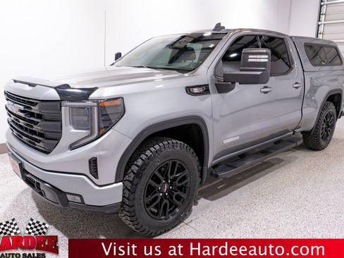 Used 2023 GMC Sierra 1500 Elevation w/ Preferred Package AWD/4WD image 2
