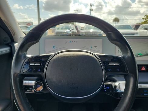 Used 2022 Hyundai Ioniq 5 SEL RWD image 21
