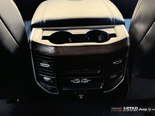 Used 2025 RAM 2500 Laramie w/ Night Edition AWD/4WD image 28