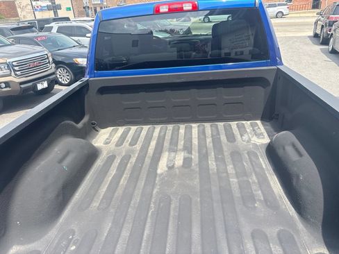 Used 2019 RAM 1500 Express w/ Express Value Package AWD/4WD image 6