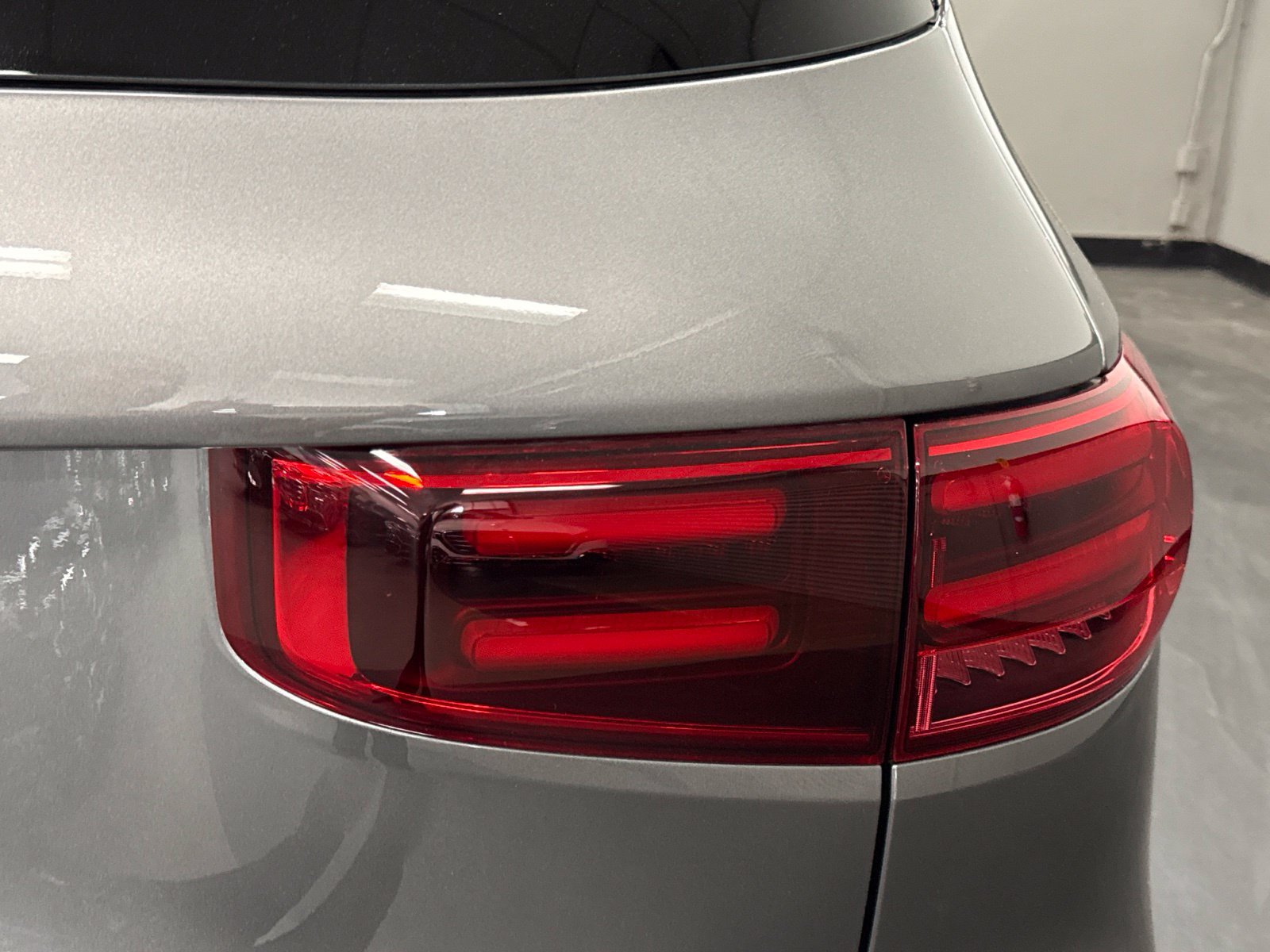 Used 2026 Mercedes-Benz GLB 250 image 12
