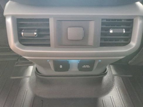 Certified 2022 Ford F150 XLT w/ Equipment Group 302A High image 17