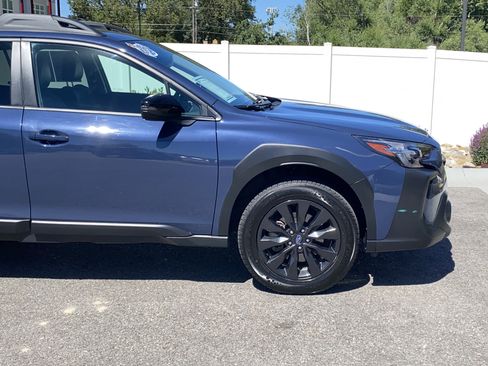 Certified 2025 Subaru Outback Onyx Edition AWD/4WD image 8