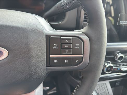 New 2026 Ford F350 Lariat w/ Black Appearance Package AWD/4WD image 29