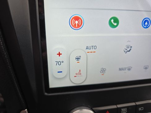 Used 2023 Ford Edge SEL w/ Convenience Package image 11