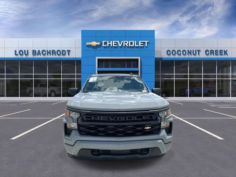 Used 2025 Chevrolet Silverado 1500 Custom RWD image 3