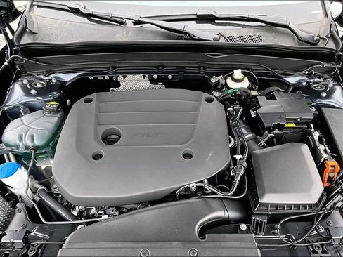 New 2026 Volvo XC40 B5 Ultra w/ Protection Package Premier AWD/4WD image 11
