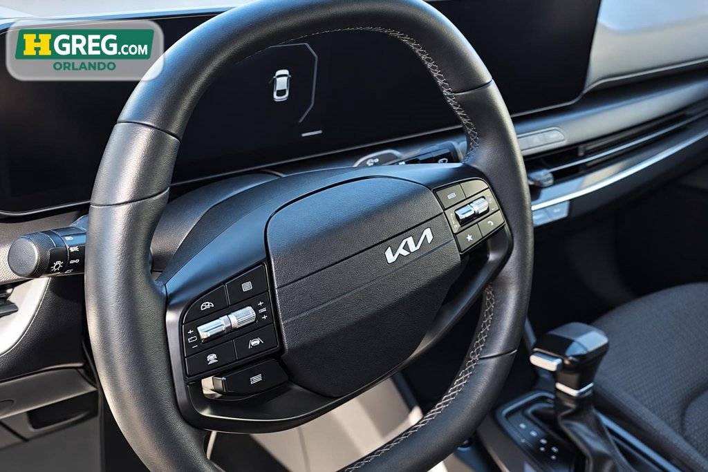 Used 2025 Kia K4 EX FWD image 13