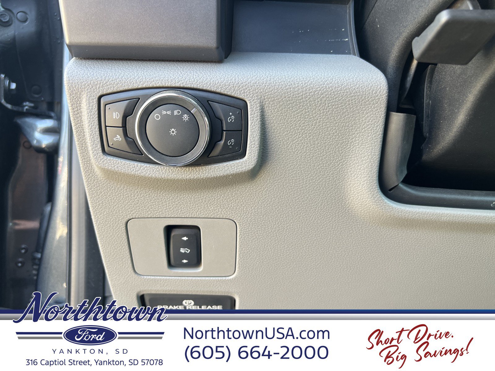 Used 2017 Ford F350 XLT w/ XLT Value Package AWD/4WD image 25