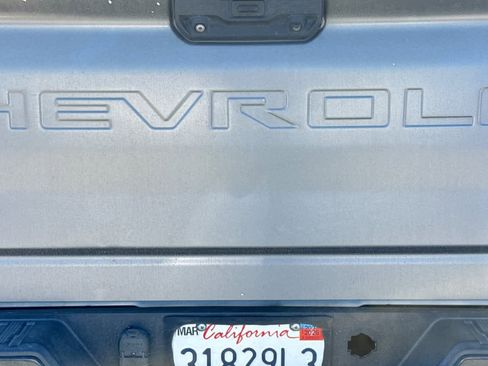 Used 2020 Chevrolet Silverado 2500 LTZ w/ LTZ Plus Package image 19