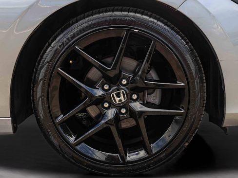 Used 2024 Honda Civic Sport image 29