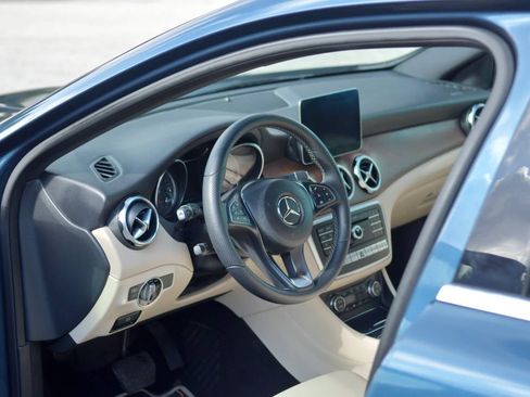 Used 2019 Mercedes-Benz GLA 250 GLA 250 4MATIC AWD 4dr SUV image 2