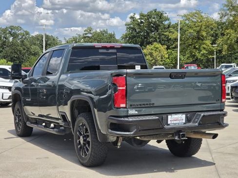 Used 2025 Chevrolet Silverado 2500 LT w/ Trail Boss Package AWD/4WD image 3