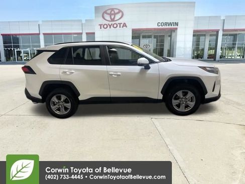 Used 2025 Toyota RAV4 XLE image 6
