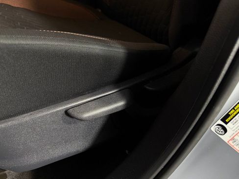 Used 2022 Nissan Kicks SR FWD image 21