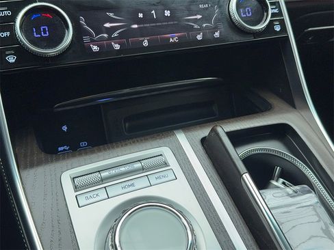 Used 2024 Genesis GV80 3.5T image 31