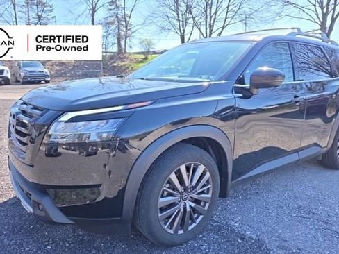 Used 2023 Nissan Pathfinder SL w/ SL Premium Package image 1