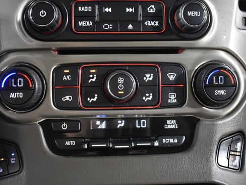 Used 2016 GMC Yukon XL Denali image 26