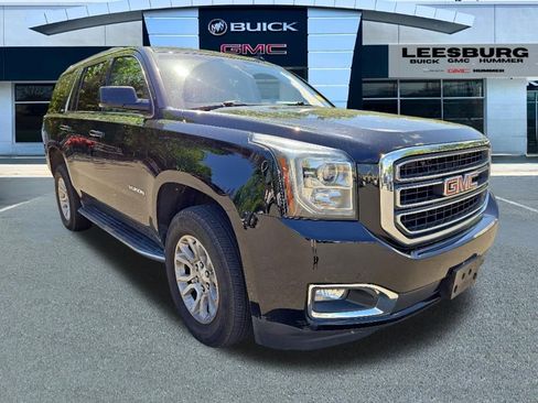 Used 2017 GMC Yukon SLT AWD/4WD image 1