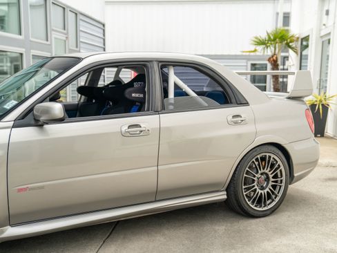 Used 2005 Subaru Impreza WRX STI image 6