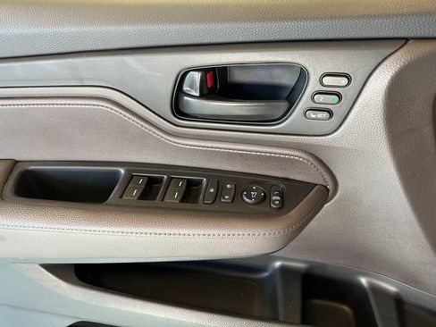 Used 2022 Honda Odyssey EX-L image 19