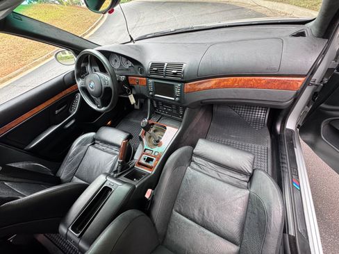 Used 2003 BMW M5 RWD image 35